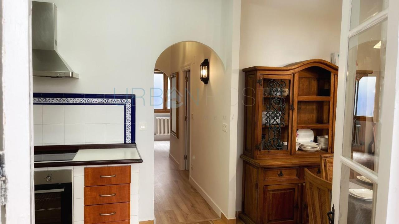 Vivienda Turistica Con Encanto Centrico, Wifi Y Patio Bilbao Exteriör bild