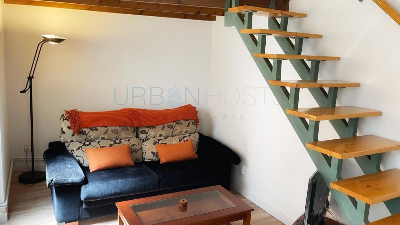 Vivienda Turistica Con Encanto Centrico, Wifi Y Patio Bilbao Exteriör bild