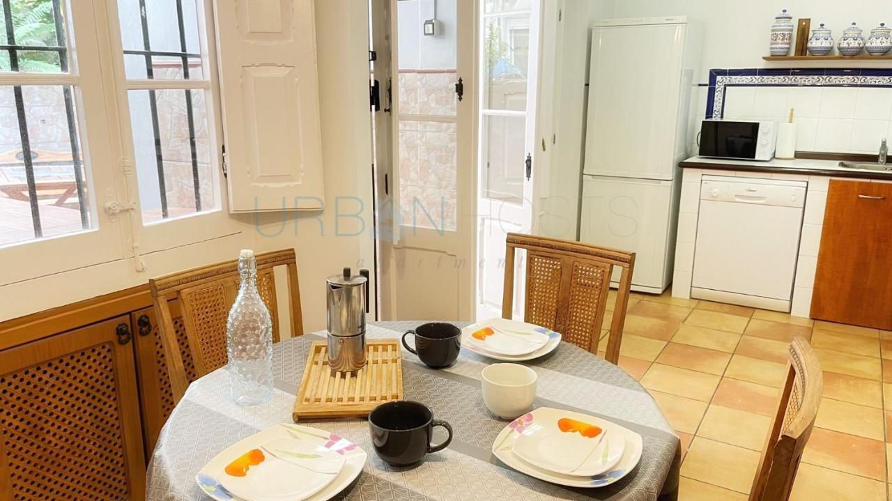 Vivienda Turistica Con Encanto Centrico, Wifi Y Patio Bilbao Exteriör bild